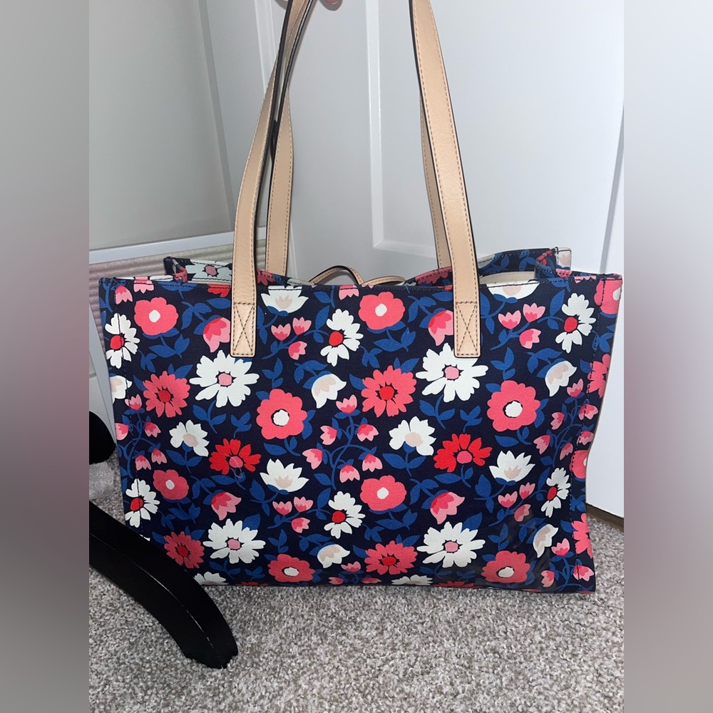 Kate Spade Washington Square Mega Sam Tote Rich Navy Pxru8568 Floral Print - Picture 10 of 10